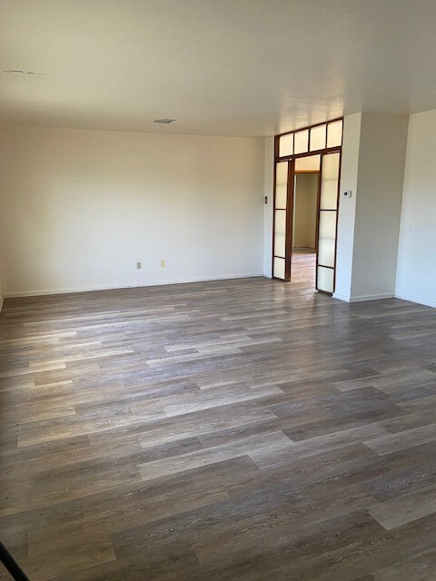 Building Photo - 1205 Wilshire Dr