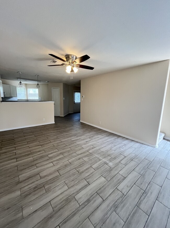 Building Photo - 6022 Ashley Spring