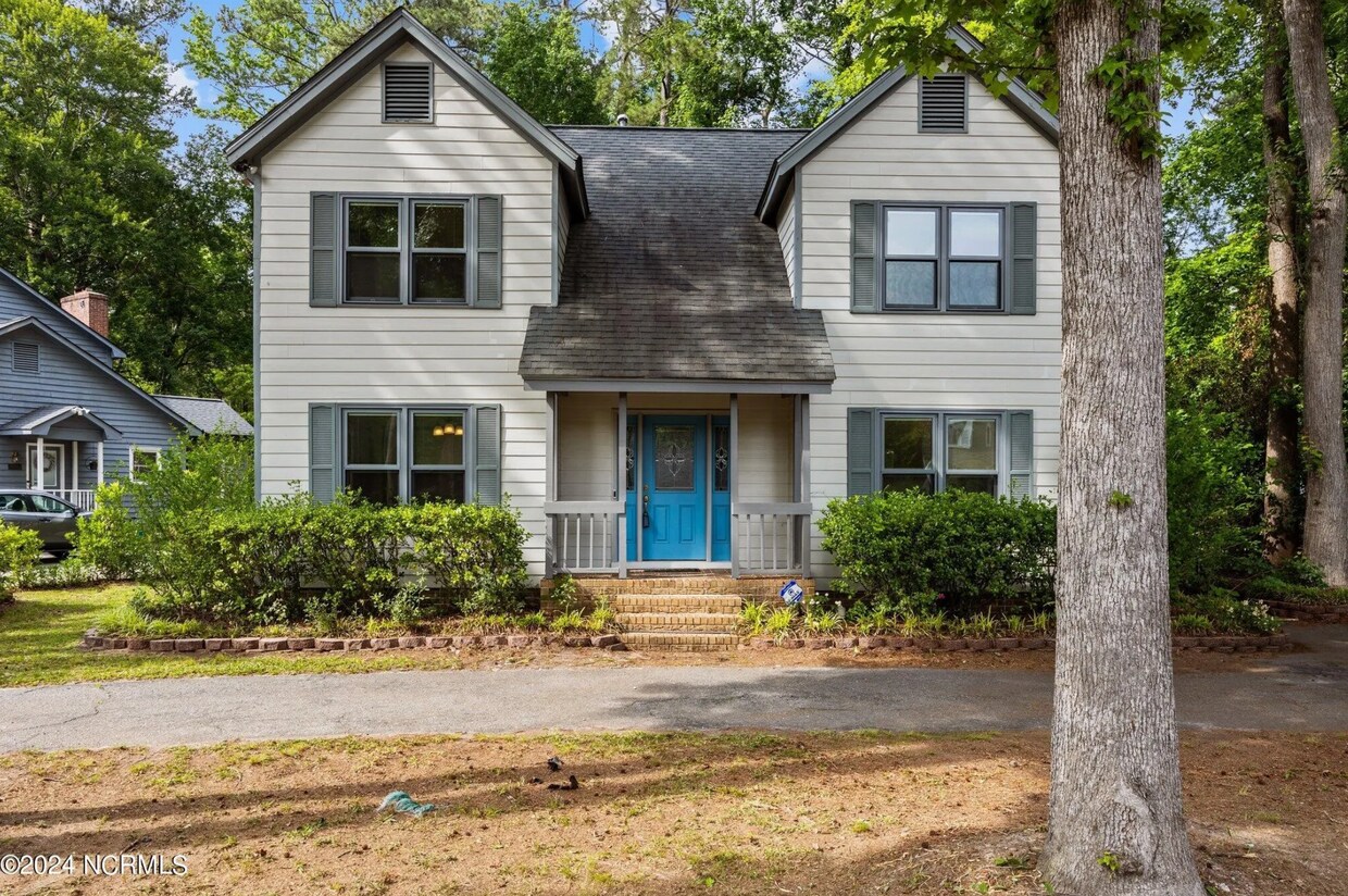 Foto principal - 105 Antler Rd