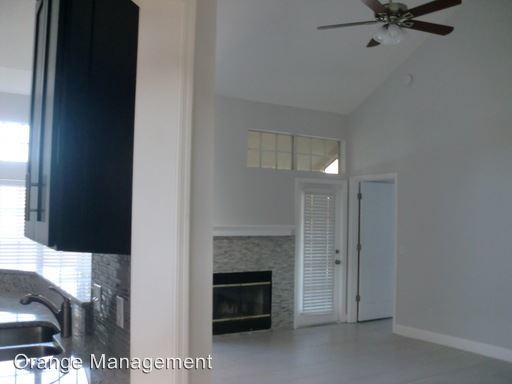 Building Photo - 1558 Farrindon Cir