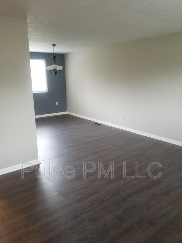 Building Photo - 3910 Archer Ct