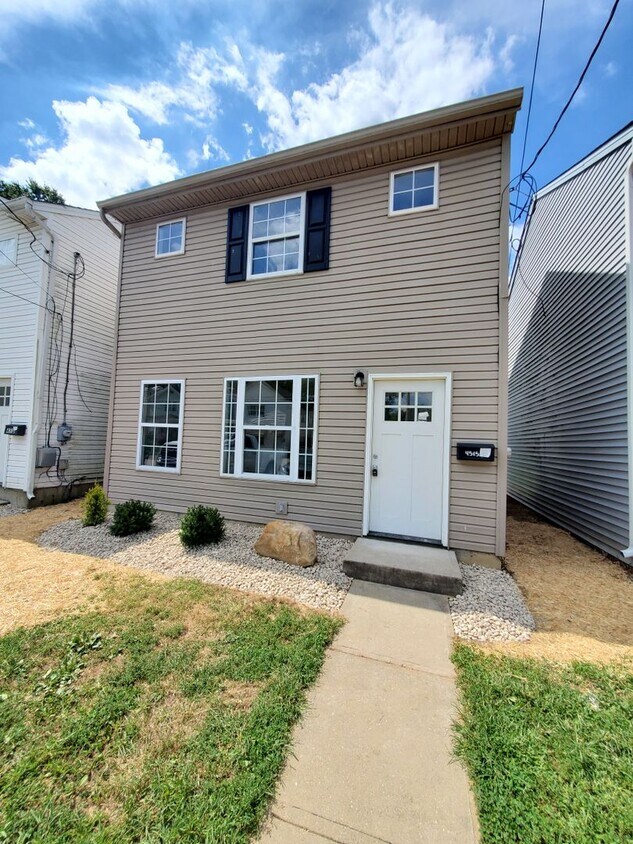 4515 Decoursey Ave House Rental in Covington, KY