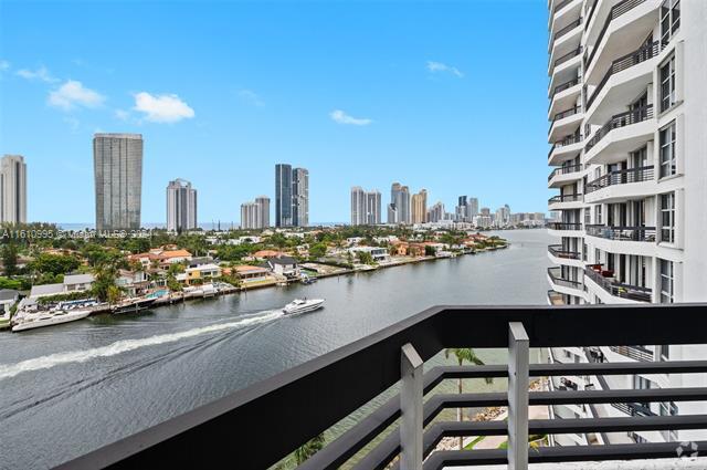 Image showcasing Ocean City MD Vacation Rentals & Condo Rentals | Resort Rentals