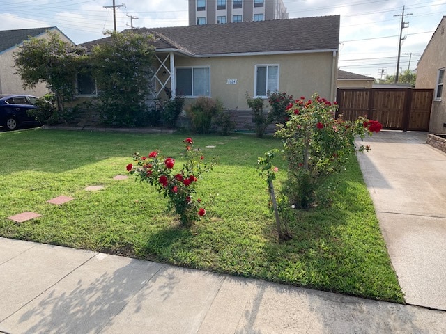 Photo - 8624 Lilienthal Ave (Los Angeles, CA)