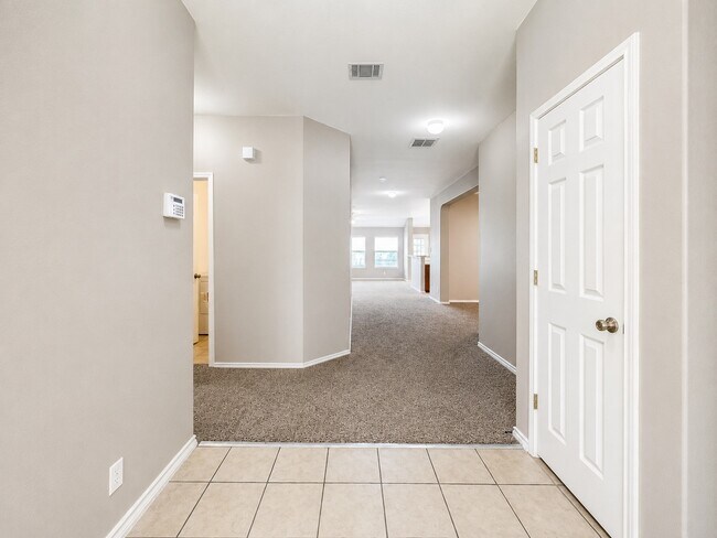 Foto del edificio - 9430 Anderson Way