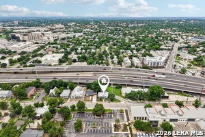Foto del edificio - 821 E Quincy St