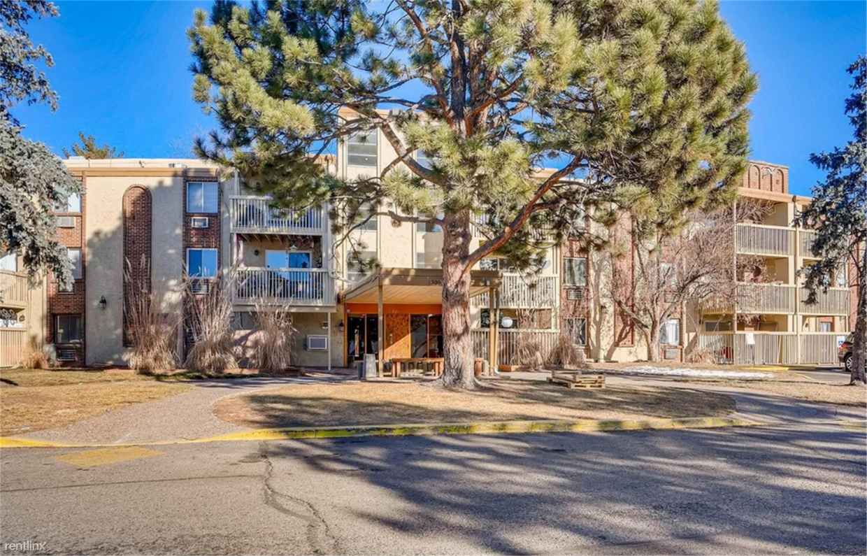 1 br, 1 bath Condo 1300 South Parker Road Condo for Rent in Denver