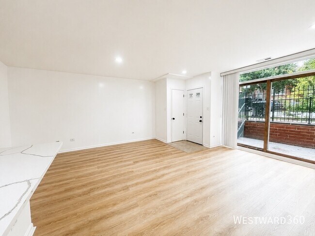Foto del edificio - 2534 W Harrison St