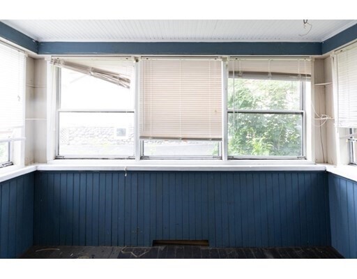 Building Photo - 16 Fairhaven Rd