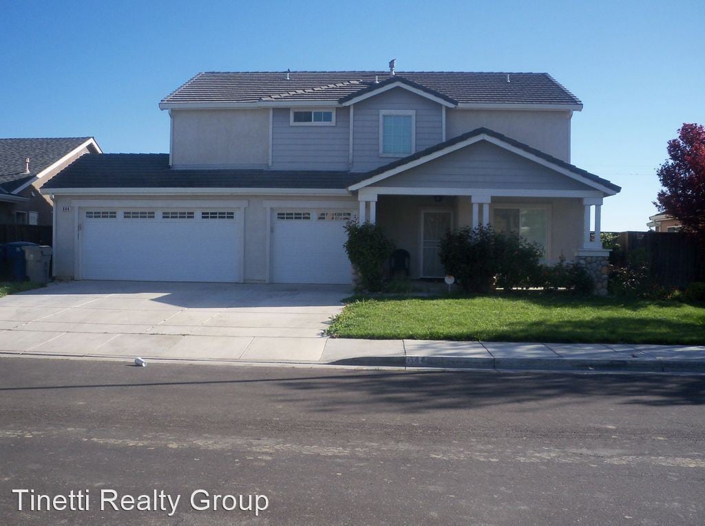 4 br, 2.5 bath House 644 Sandhill Crane Dr. House for Rent in Los