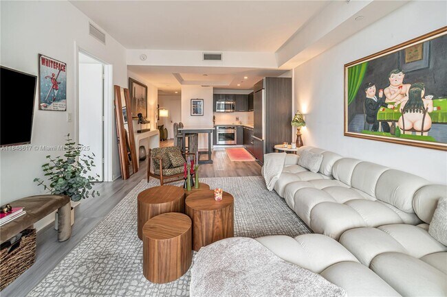 Foto del edificio - 45 SW 9th St