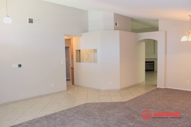 Foto del edificio - Beautiful 3 Bedroom Home Off Gosford!