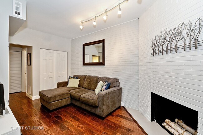 Foto del edificio - 2235 N Clifton Ave