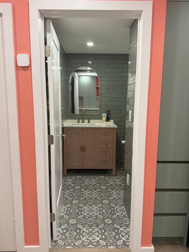 Foto del edificio - 2899 Collins Ave