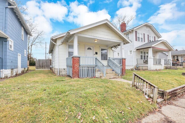 Building Photo - Beautiful 2 bedroom home available on the ...