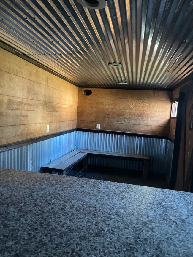 Foto del edificio - 825 David Ln