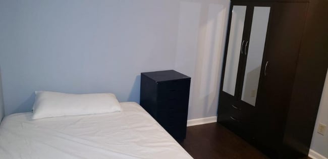 Building Photo - 4155 Lake Mist Dr NW