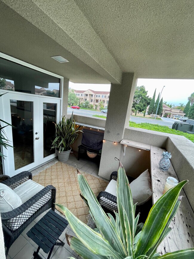Patio - 3956 Nobel Dr #101