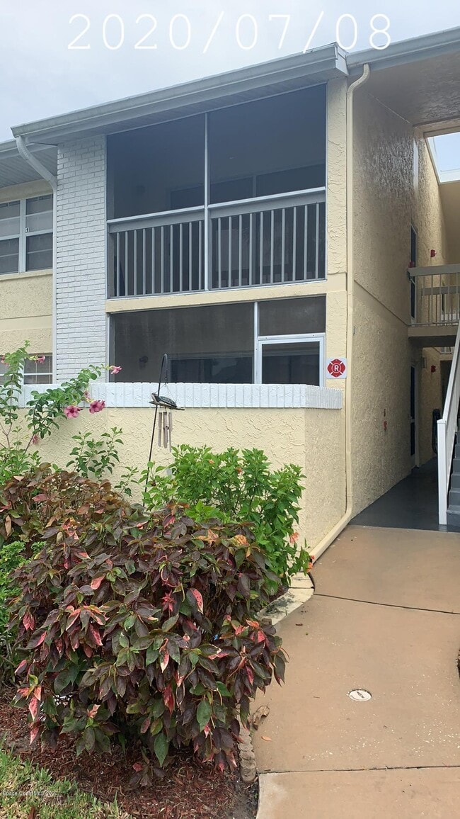 Building Photo - 993 Sonesta Ave NE