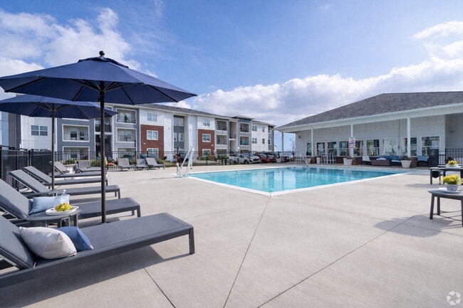 Building Photo - Copper Creek