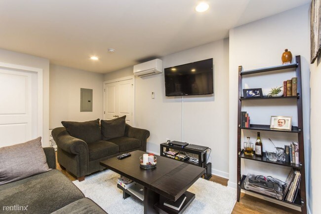 Foto del edificio - 1221 Mt Vernon St