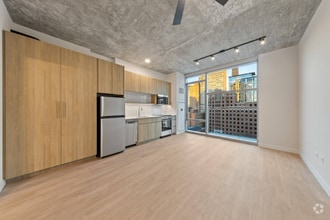Building Photo - 200 W Institute Pl