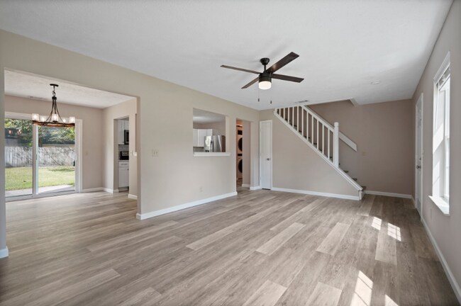 Building Photo - 85 Blue Heron Ct