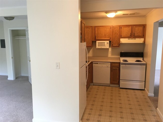 Building Photo - 3103 Brown Ave