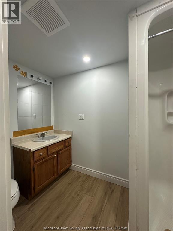 Photo du bâtiment - 1473 S Cameron Blvd