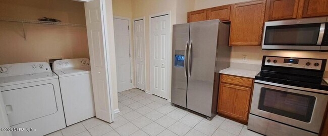 Foto del edificio - 396 Southern Branch Ln