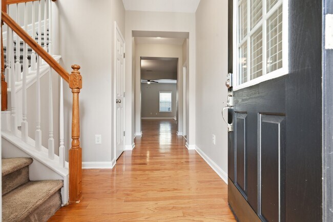 Foto del edificio - 1813 Willow Branch Ln