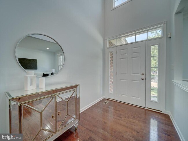 Foto del edificio - 43320 Barnstead Dr