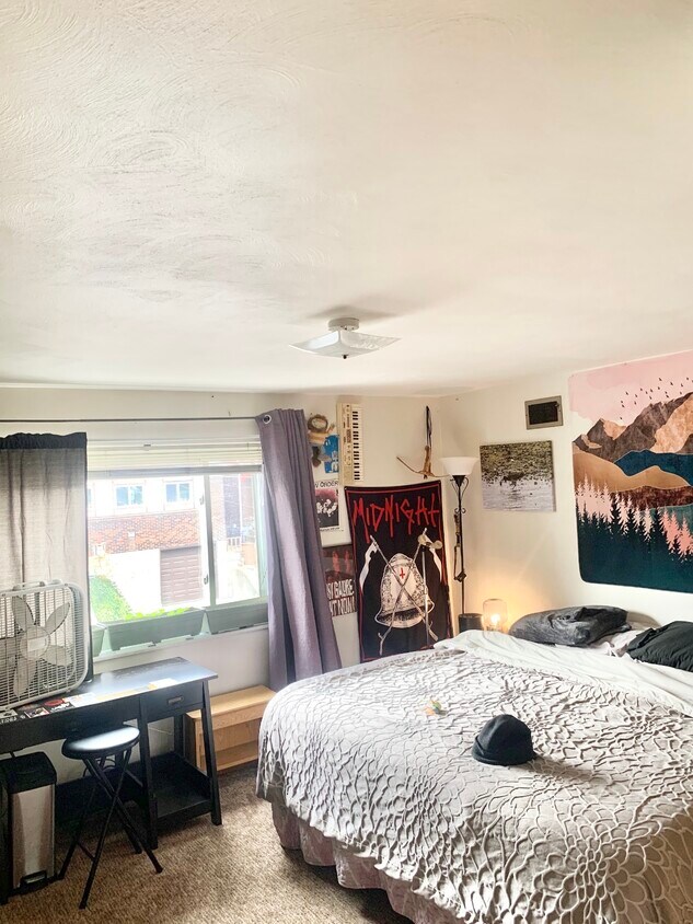 Foto principal - 4349 Murray Ave