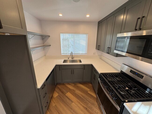 Foto del edificio - Harvard Manor Apartments