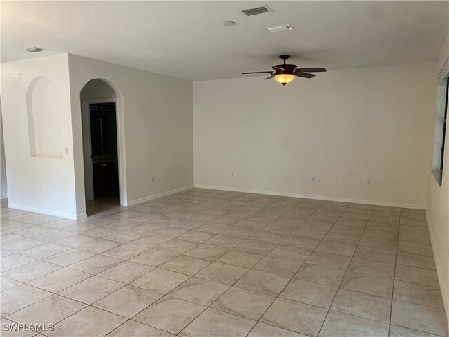 Building Photo - 15270 Summit Pl Cir