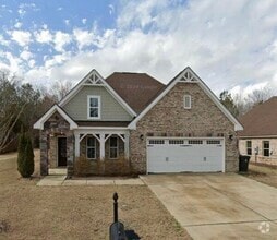 Building Photo - 2442 Snowshill Ln