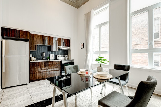 Building Photo - ALMA Quartier Latin