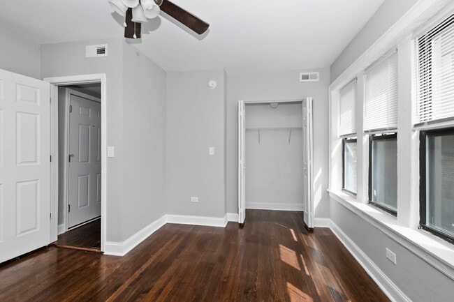 Foto del edificio - New Renovation - Condo Quality 2-bedroom Apartment! No Security Deposit!