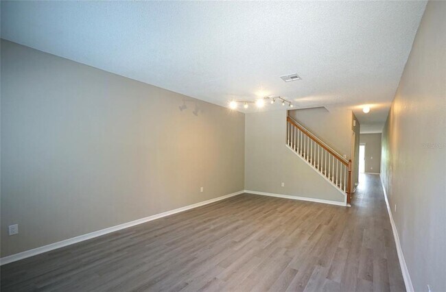 Building Photo - 18214 Paradise Point Dr