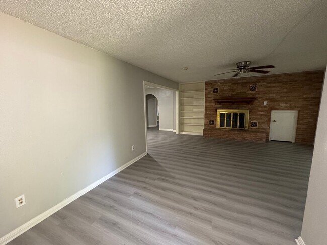 Foto del edificio - 3500 Sturgis Ln