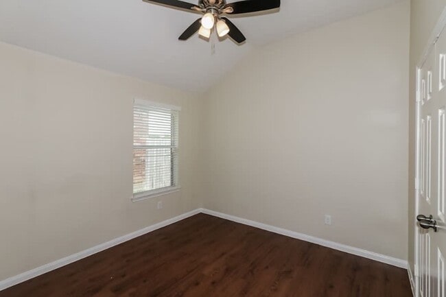 Building Photo - 3707 Iris Ridge Way