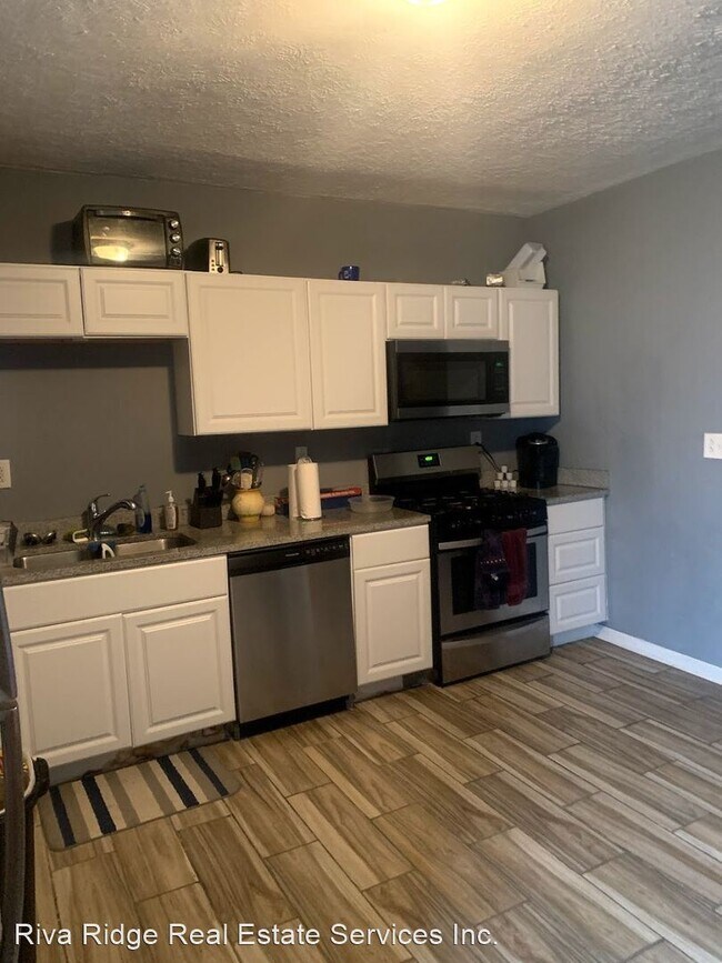 Foto del edificio - 4 br, 2 bath House - 212 8th Street
