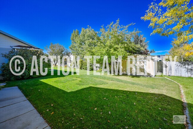 Building Photo - BASEMENT Apartment Located in West Jordan