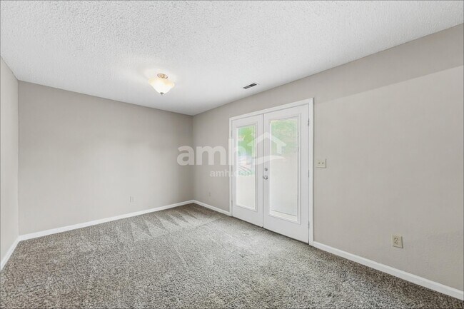 Building Photo - 4228 Dunedin Ct