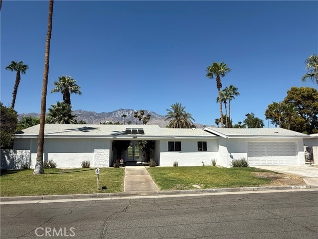 Primary Photo - 170 N Palm Canyon Dr