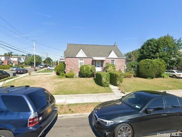 182 Circle Dr E, Elmont, NY 11003 House Rental in Elmont, NY