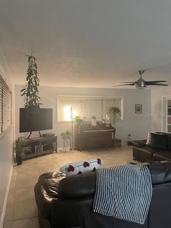 Foto del edificio - 2262 Kingfisher Ln