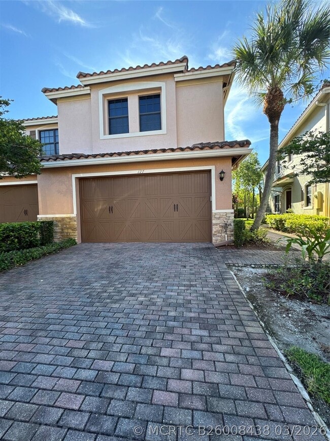 Building Photo - 127 Riverwalk Cir W