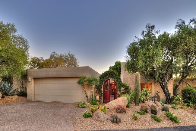 Building Photo - 3018 Ironwood Cir