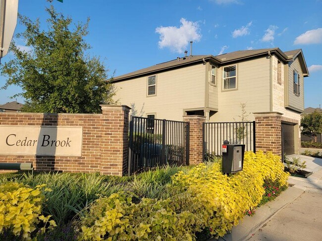 Foto del edificio - 8612 Cedar Brook Point Dr